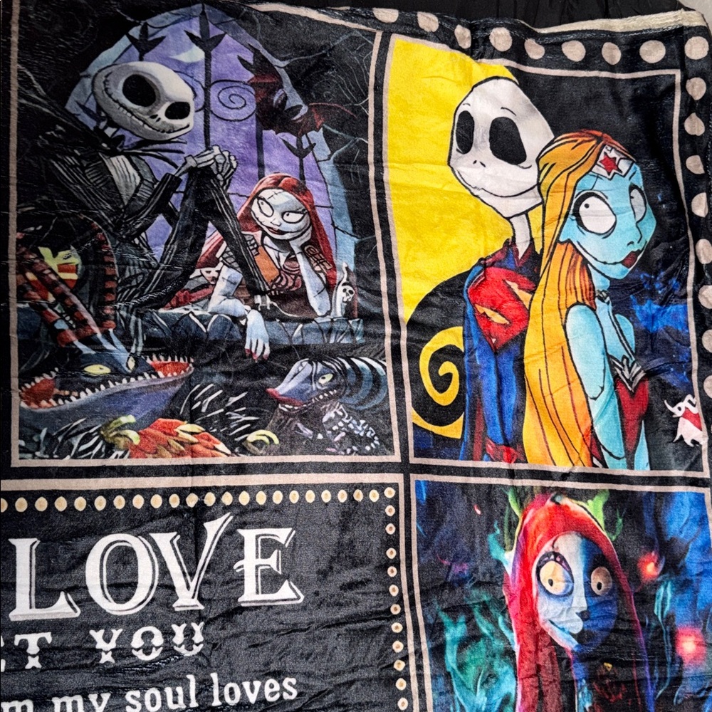 Brand New HUGE Nightmare Before Christmas Blanket 60”X80” - Picture 7 of 8